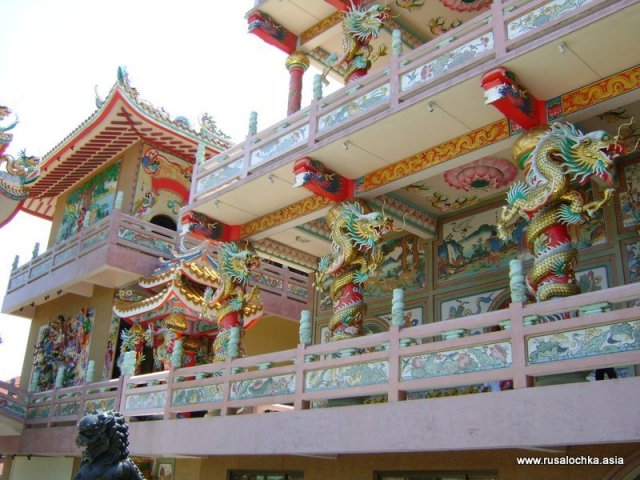 Таиланд. Паттайя. Фото с экскурсии. Китайский храм.
